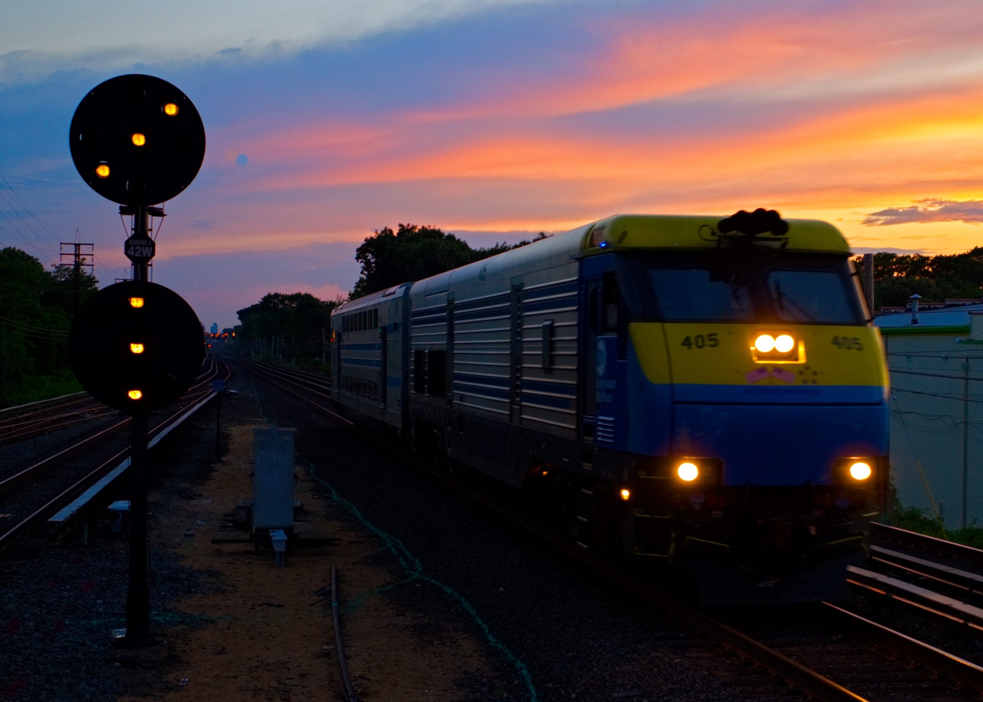 Signal & Engine 405 </BR>Long Island, NY