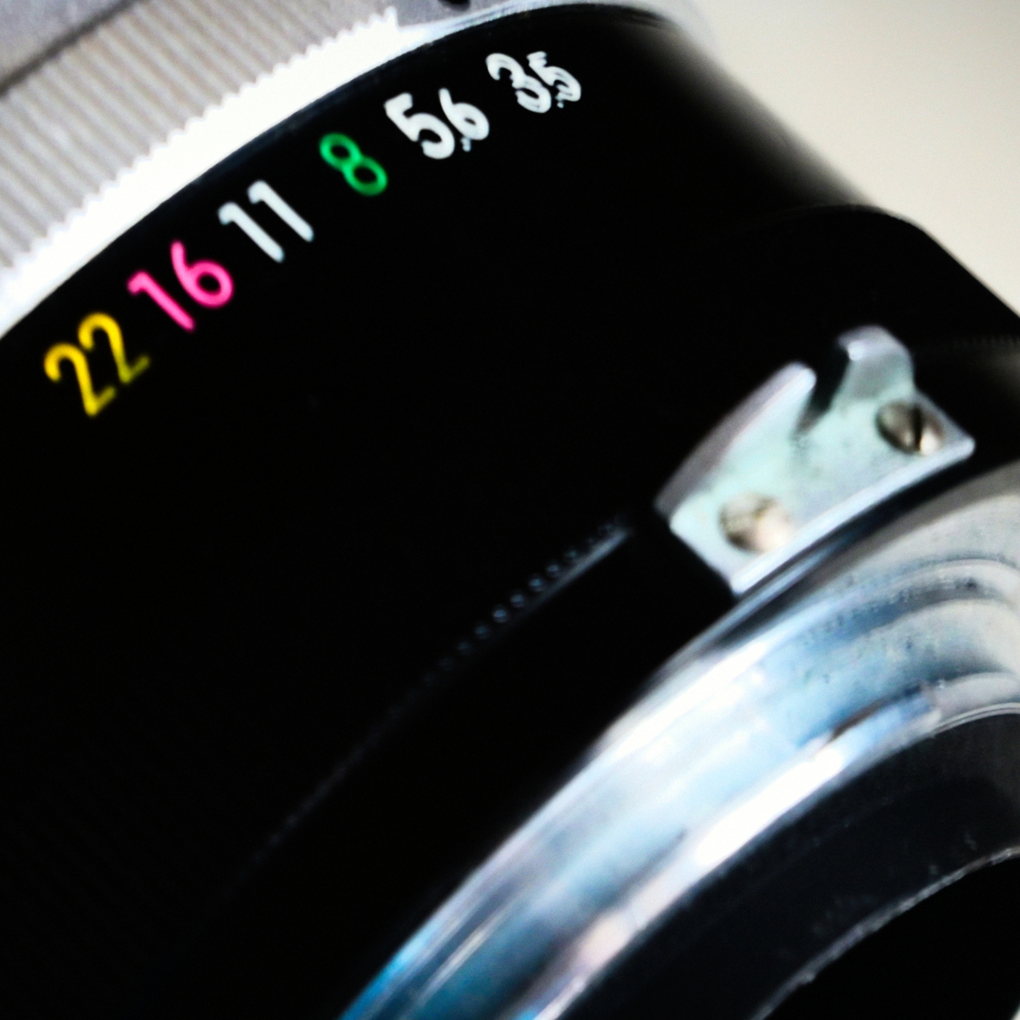 Non-AI-Lens </BR>Do NOT Mount this on your Camera!