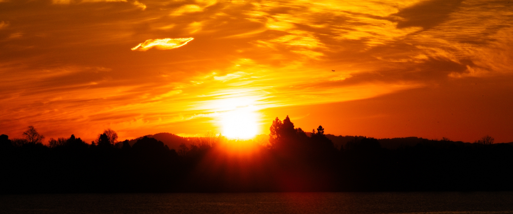 Sunset-over-Quarry-Lakes